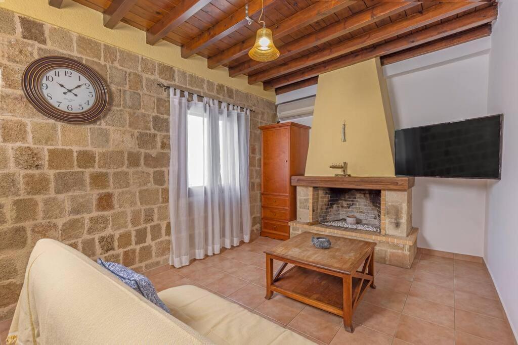 Margaritis Luxury Medieval House Rhodes City Exterior foto