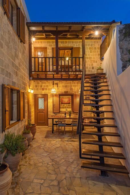 Margaritis Luxury Medieval House Rhodes City Exterior foto