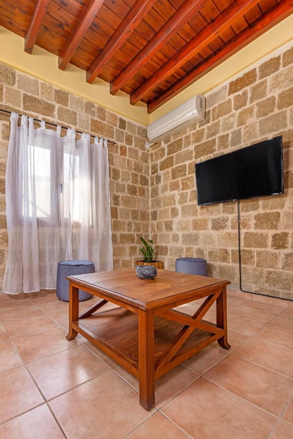 Margaritis Luxury Medieval House Rhodes City Exterior foto